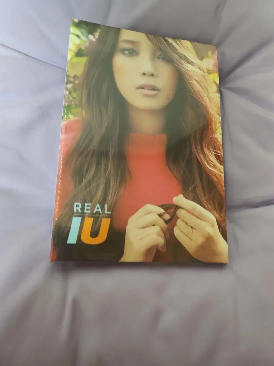 아이유 IU im 2nd 미니 앨범 개봉 | 브랜드 중고거래 플랫폼, 번개장터